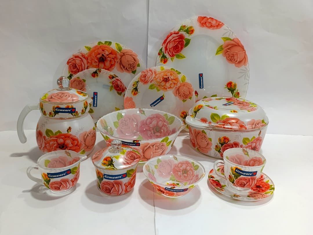 Dinner Set Printed Glass 62-Pcs Red, white img 1