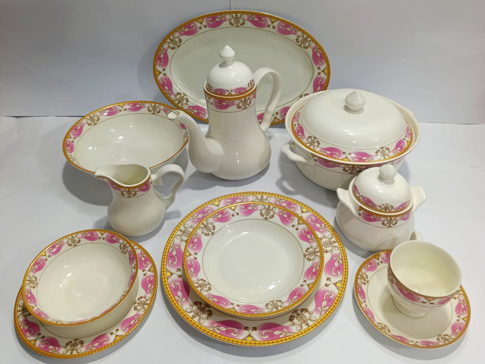 Dinner Set Bon China England 8-person img