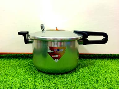 Pressure Cooker (chef majestic) 9 litres mini img 1