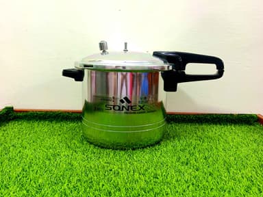 Pressure Cooker (Sonex) 9 litres mini img 1