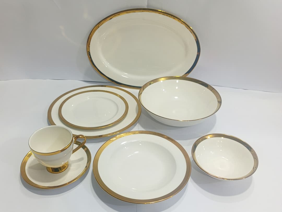 Dinner Set Ceramic 8 person Golden img 1