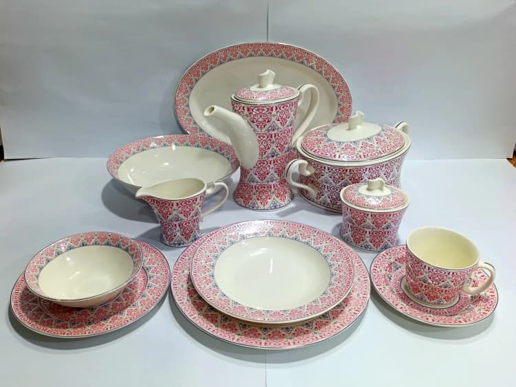 Dinner Set Ceramic (54-Pcs) Pink 6 Person img