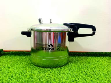 Pressure Cooker (Sonex) 11 litres mini img 2